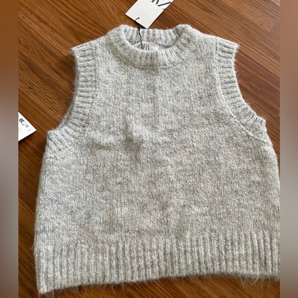 Zara Other - Zara Kids Gray Sleeveless Knit Sweater